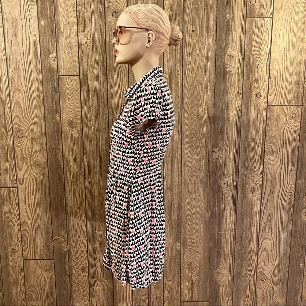 Divided by H&M Size 4 Shirt Dress White W/ Bunny Rabbit Pattern in Black & Pink - Picture 4 of 13